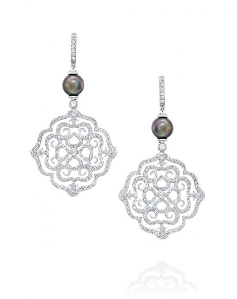 עגילי ויולטו תחרה ופנינה