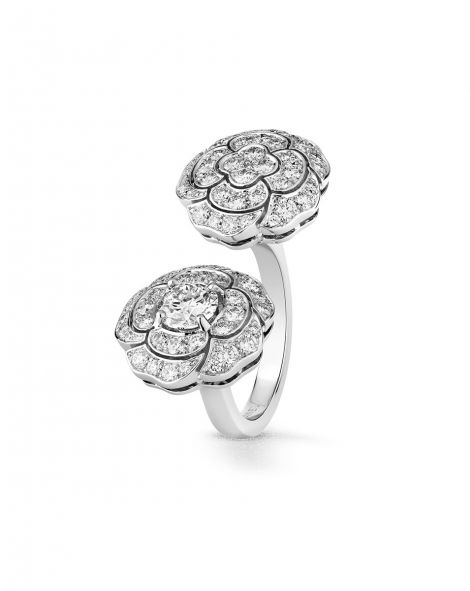 BOUTON DE CAMÉLIA Ring