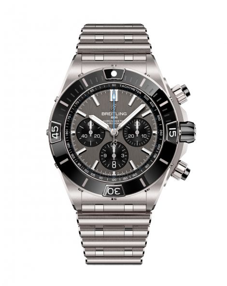 BREITLING SUPER CHRONOMAT Watch