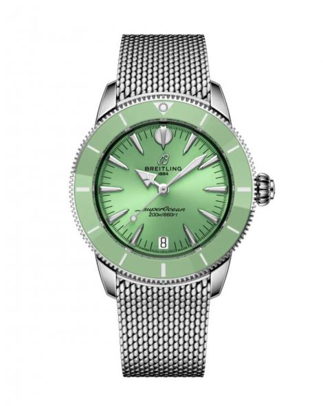 BREITLING SUPEROCEAN HERITAGE Watch